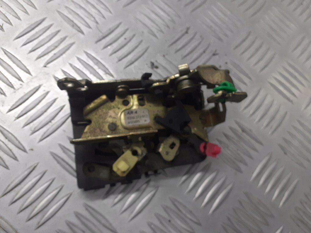 фото №1, Замок дверь правый задняя dacia logan 8200214014