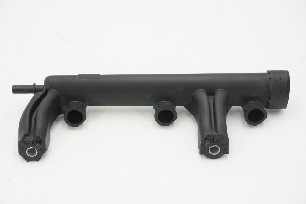 Купити Молдинг упорскування citroen c3 9816955780