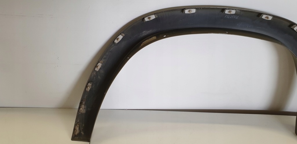 фото №8, Dodge ram v накладка молдинг na крила задня права