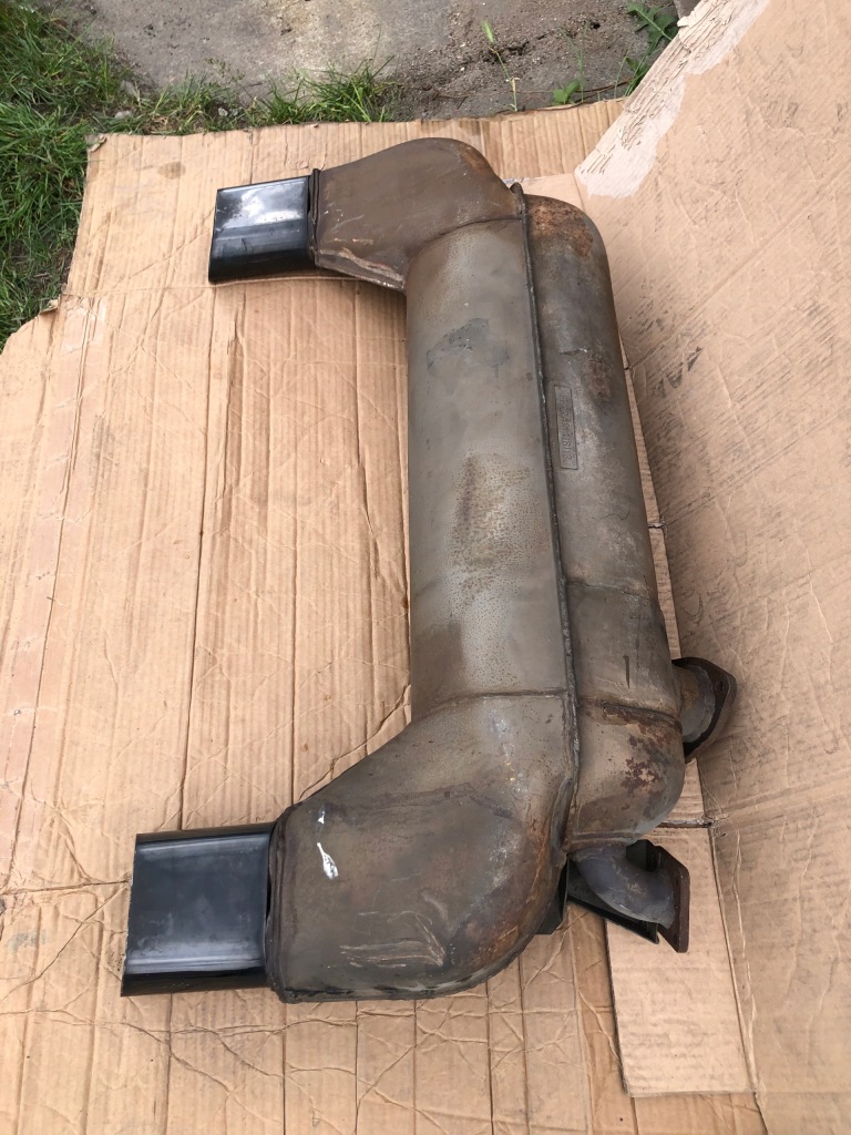 Гаситель выхлоп ferrari 208 gtb turbo оригинальный Киев