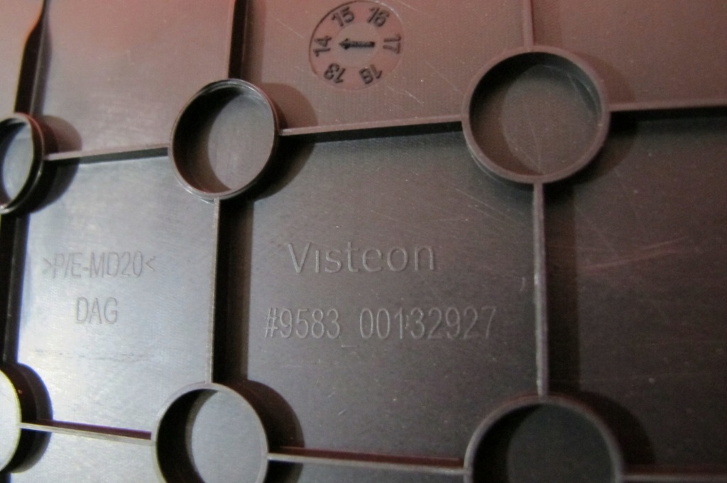 фото №9, Citroen c4 cactus кришка бардачка бардачок пасажира правий панелі консолі