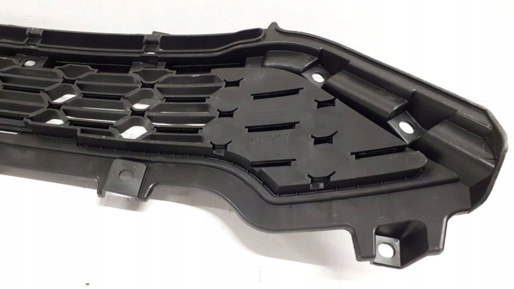 Ssangyong korando iii 2012-2017 lift решітка бампера перед k78781-34300 Київ