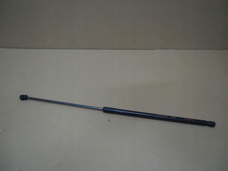 фото №1, Привод капот vw passat b8 3g0823359