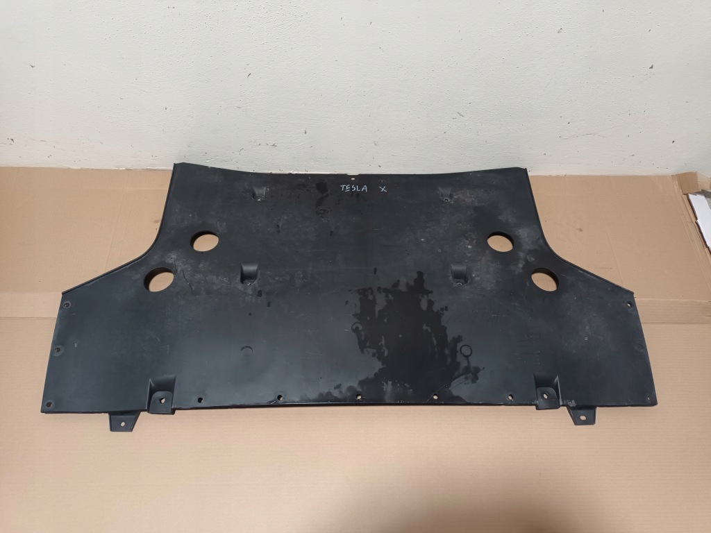 Купить Накладка плита под двигатель tesla x оригинал  bdb