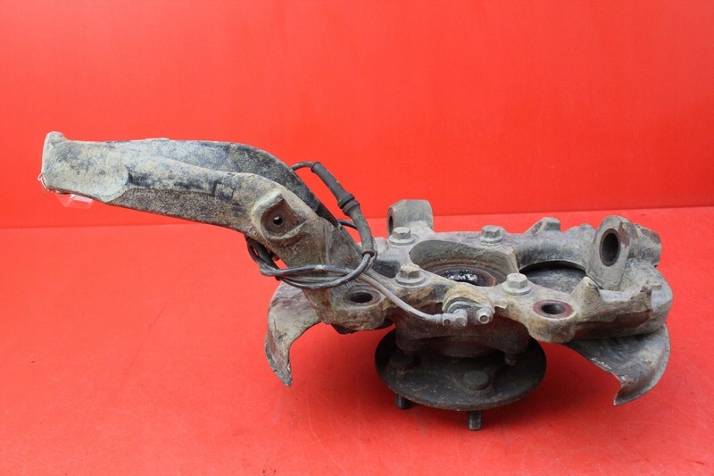 фото №7, Поворотный кулак правая перед land rover discovery iii 2.7