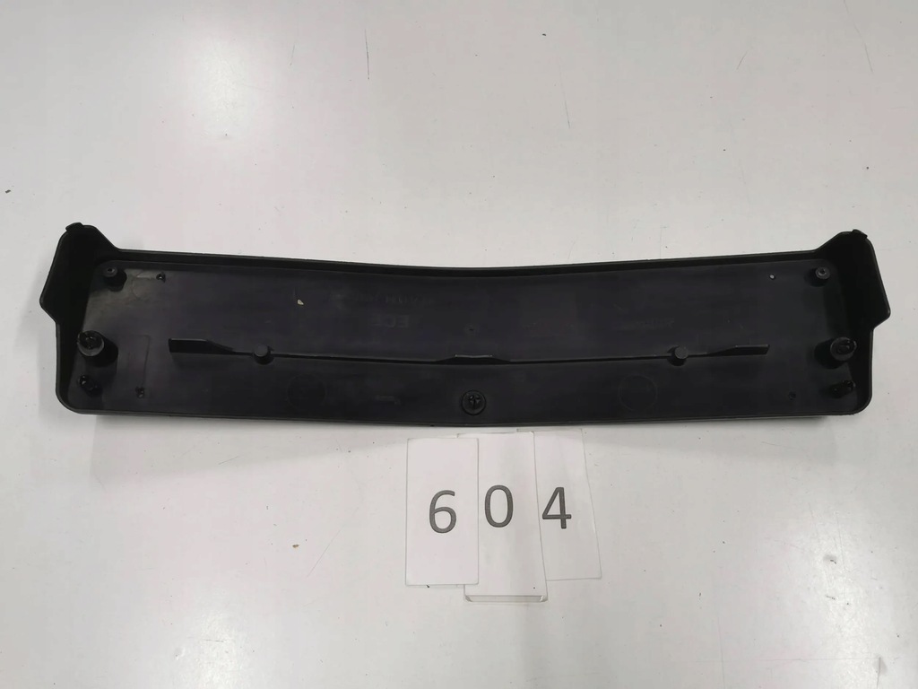 фото №8, Рамка, подкладка, кронштейн номерного знака rej. mercedes cls w-218 przed lift 604