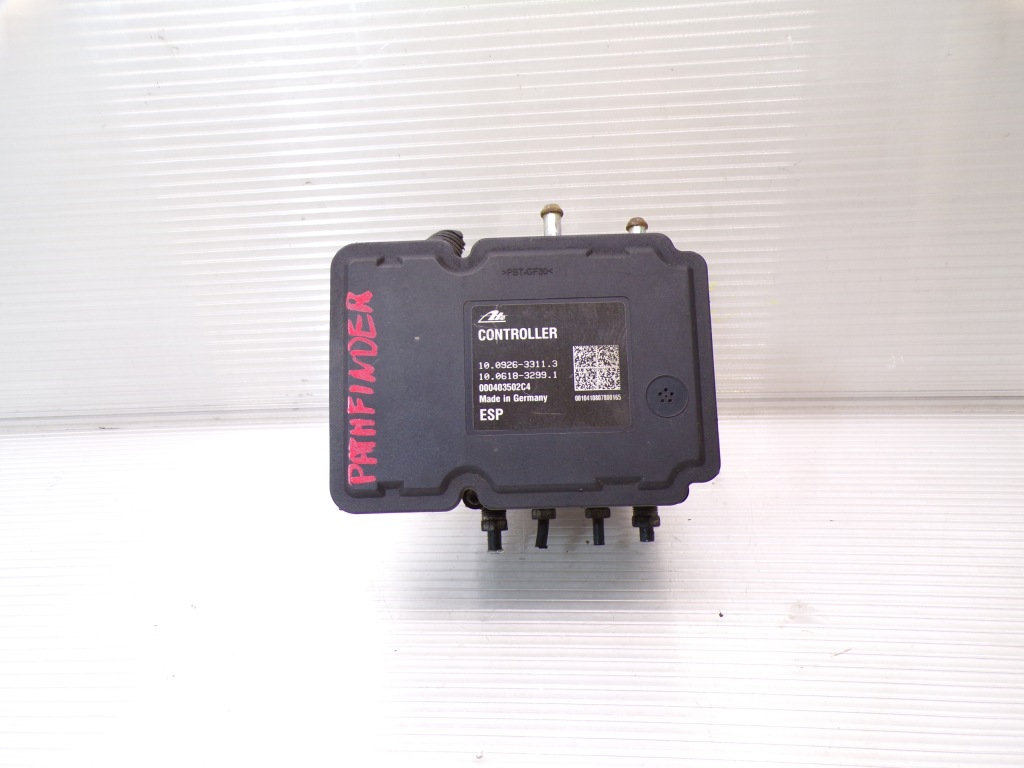 Купити Насос abs nissan pathfinder r51 navara d40 47660 4x20e 000403502c4
