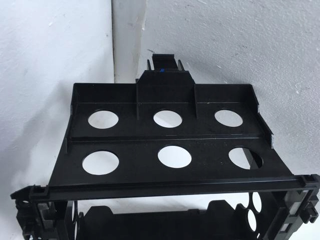 фото №3, Рамка кронштейн радіо mercedes ml w164 a1646800016