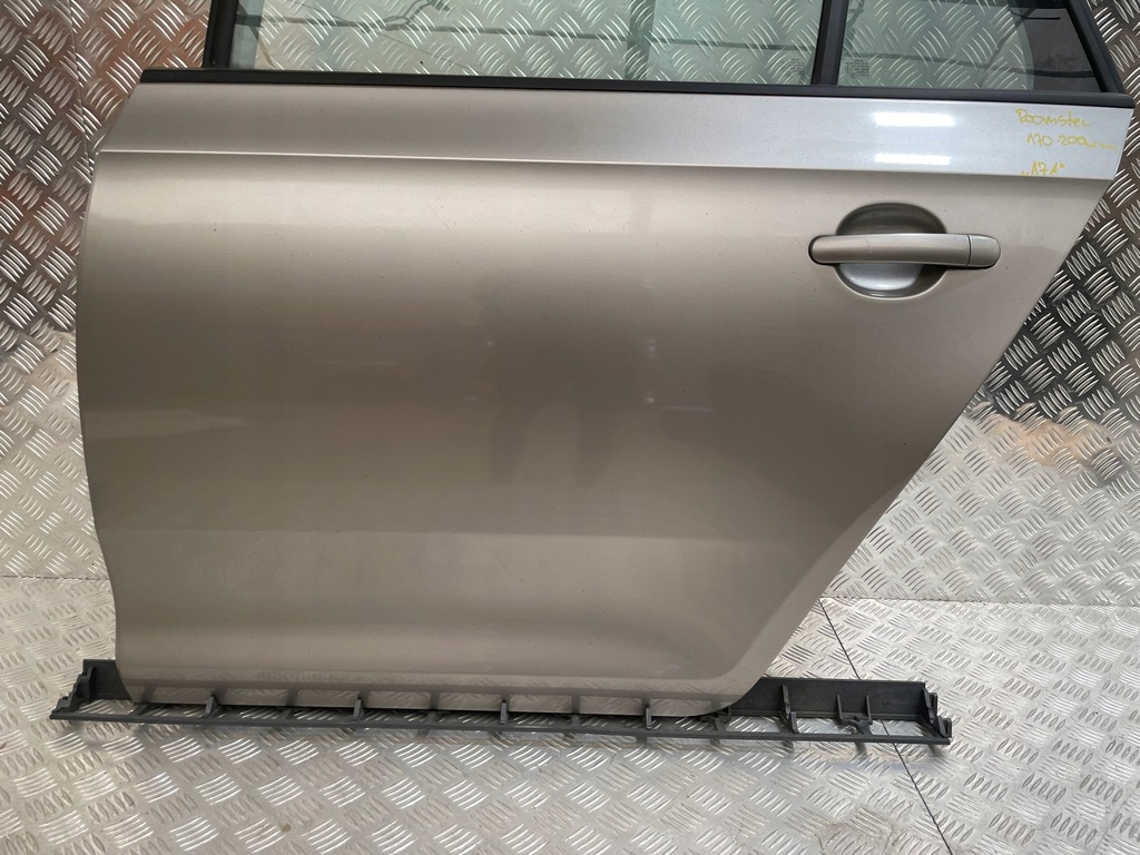 фото №2, Двері лівий задня skoda rapid spaceback lf8h