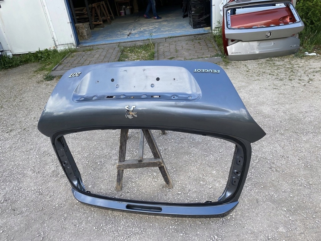 фото №5, Крышка багажника задняя задняя peugeot 207 hb