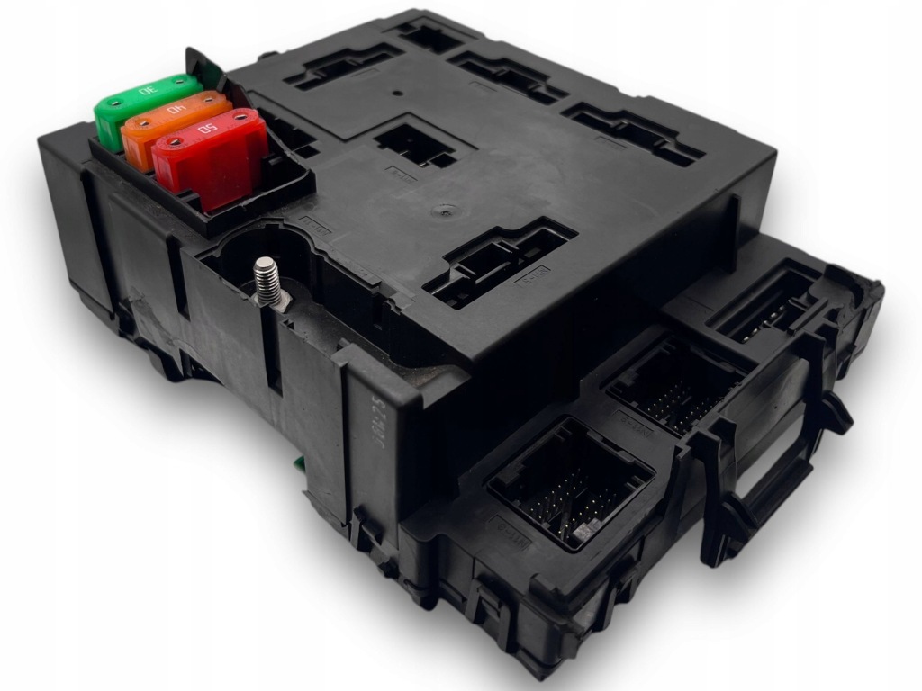Купити Smart w451 коробка запобіжників 4515401550 m