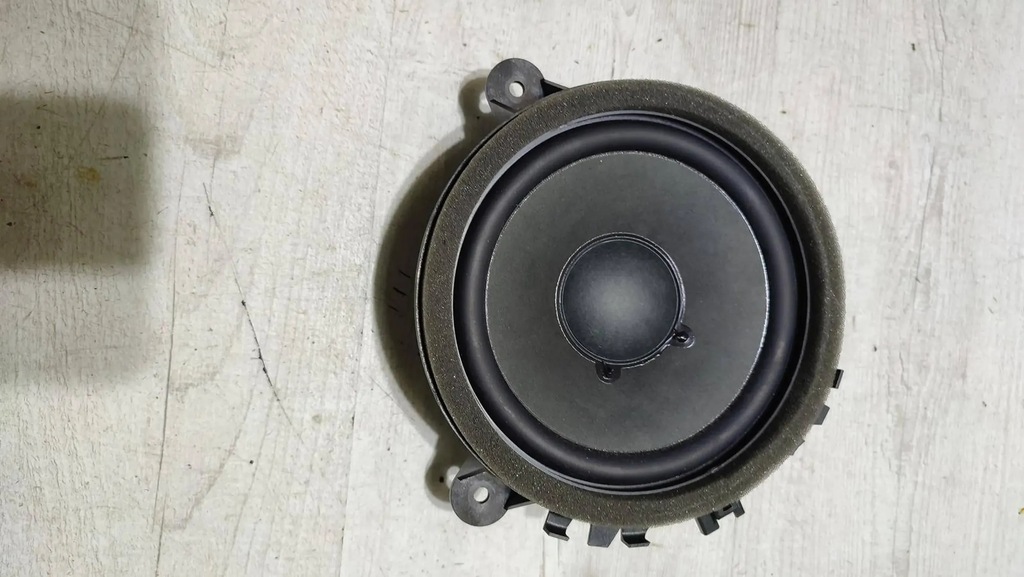 фото №1, Volvo v40 ii 2018r динамик