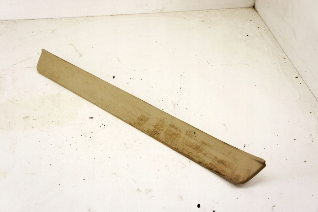 Купити Lz188 lexus rx 2 накладка поріг ліва перед