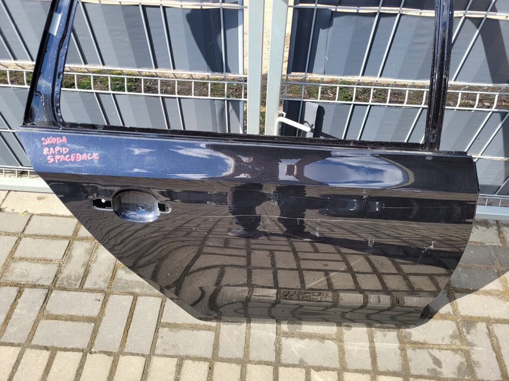 фото №2, Skoda rapid spaceback - двері правий задня