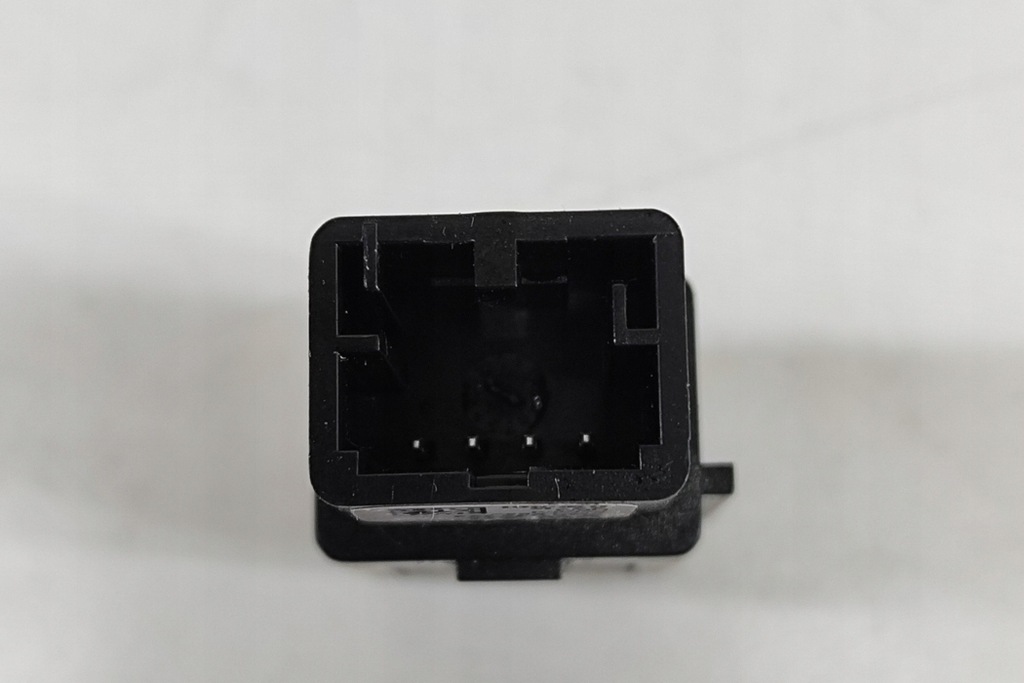 фото №6, Skoda yeti 5l роз'єм usb/aux-in port 5q0035724 1.20 бензин 81kw