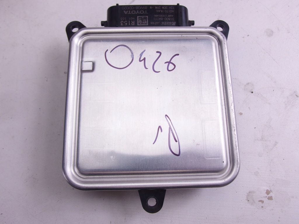 фото №1, Toyota yaris cross преобразователь лампы full led правая