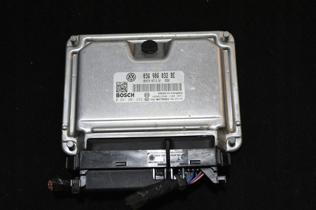 фото №1, Vw golf v plus 1.4 блок управления двигателя 036906032be