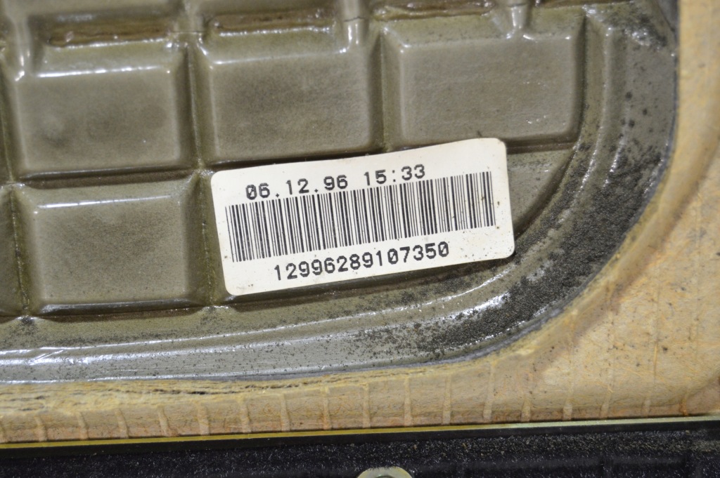 Левый обшивка дверь mercedes sl500 sl r129 po рестайлинг  чёрный с Разборки