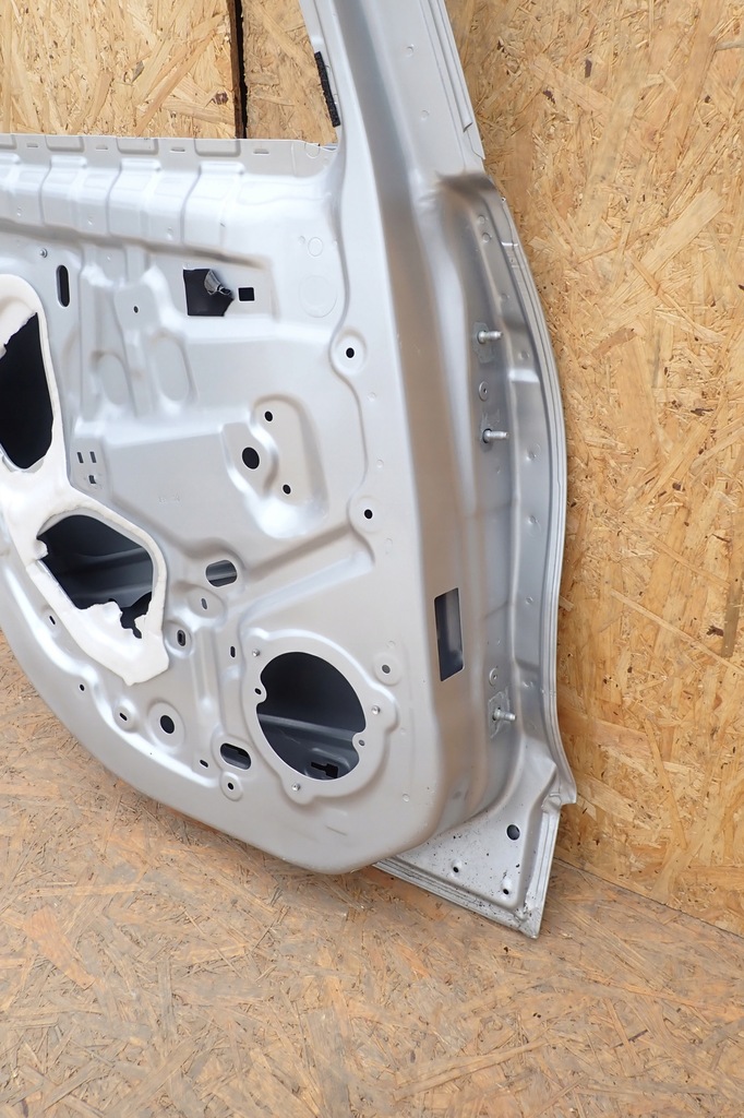 фото №10, Renault clio iv дверь левый задняя задние