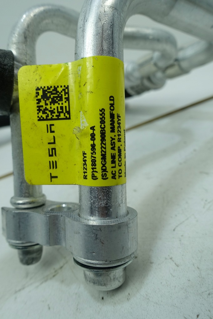 фото №5, Шланг wąż кондиціонера tesla y 1807596-00-a