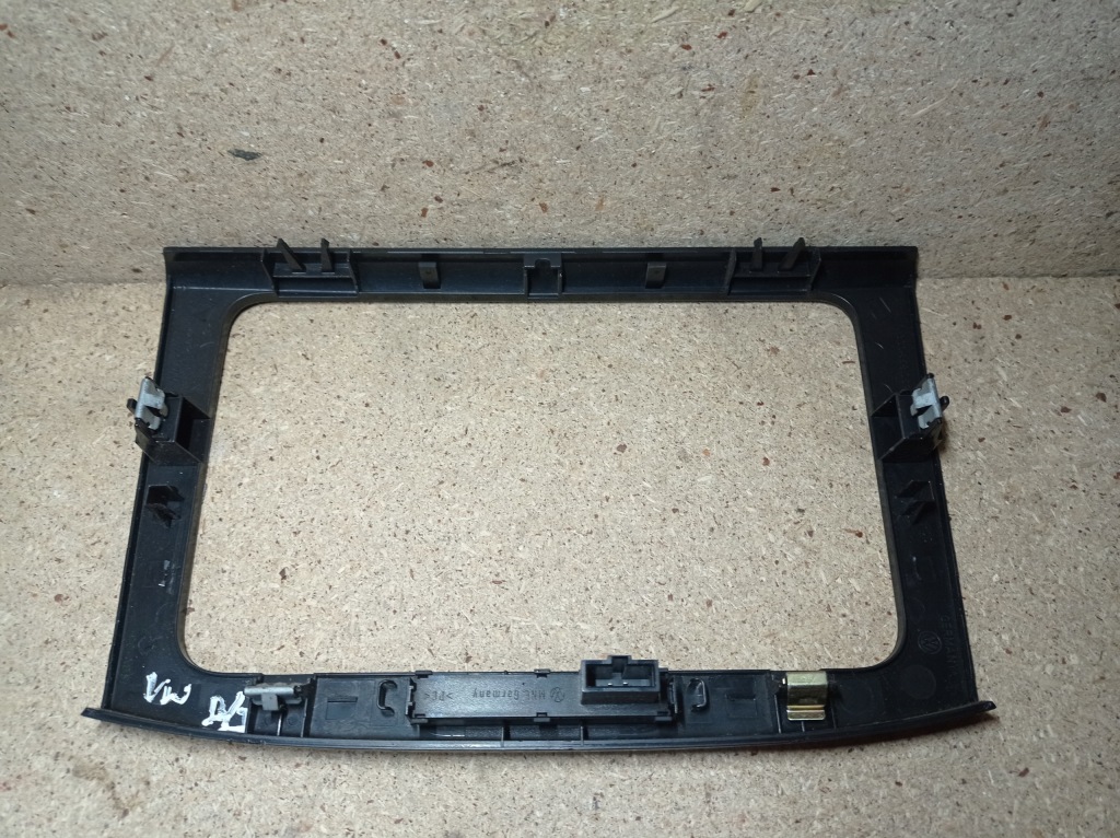 фото №4, 3c0858069m 3c0919234kw рамка dekor радіо консолі vw passat b6