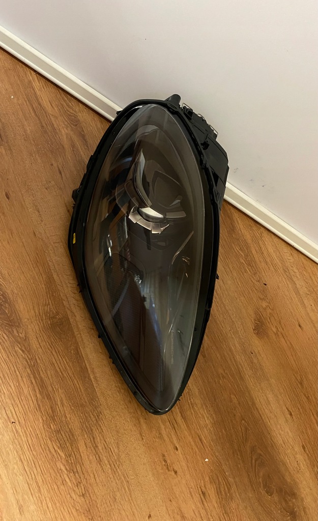 фото №10, Porsche macan lift 95b941010ah лампа f-led права