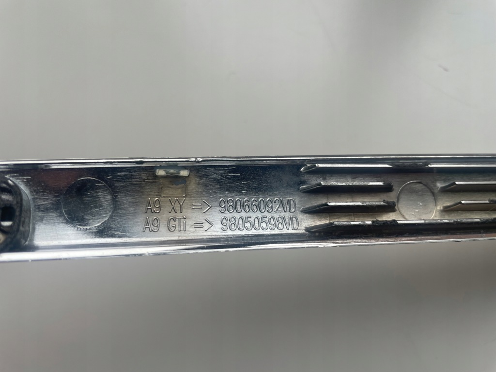 фото №15, Peugeot 208 i a9 2012-2019 молдинг monogram хром кришки оригінал