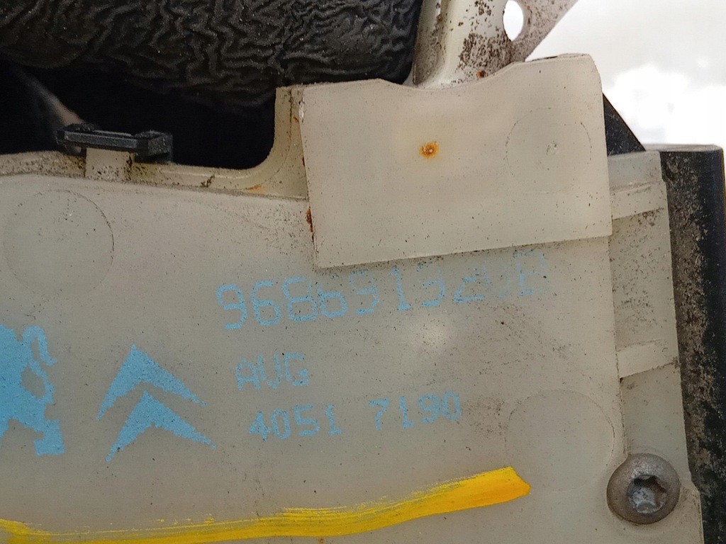 фото №7, Замок левый перед 6 pin citroen ds5