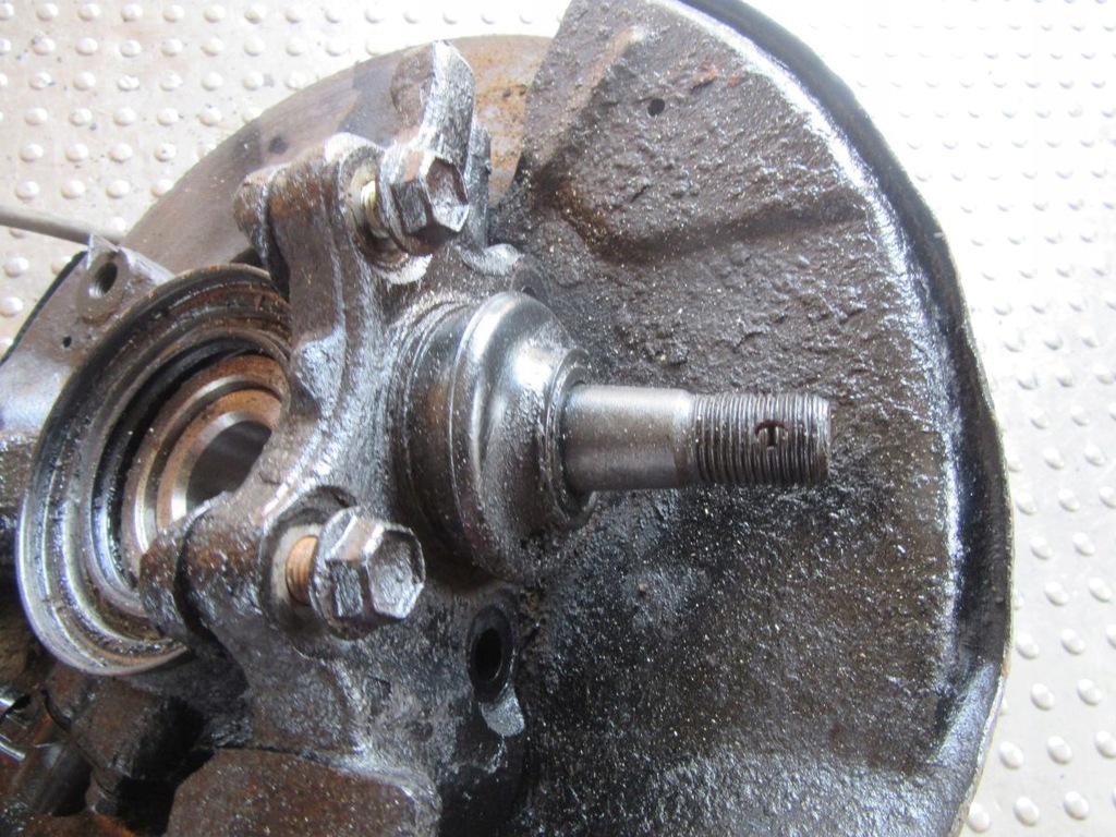 фото №9, Toyota sequoia 2003 поворотний кулак перед