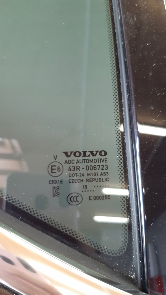 фото №12, Volvo xc40 двері праве задня 722