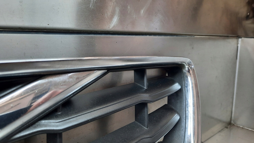 фото №7, Решітка радіатора решітка радіатора volvo v60 s60 ii r-design