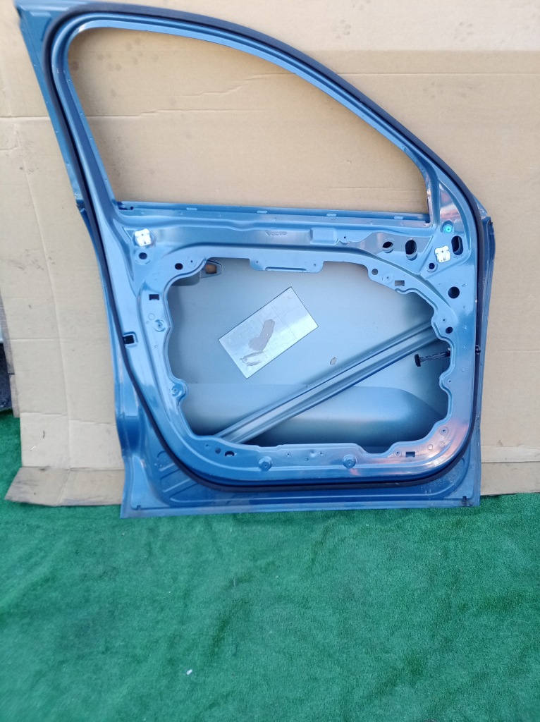 фото №3, Volvo xc40 дверь левый перед передние левая