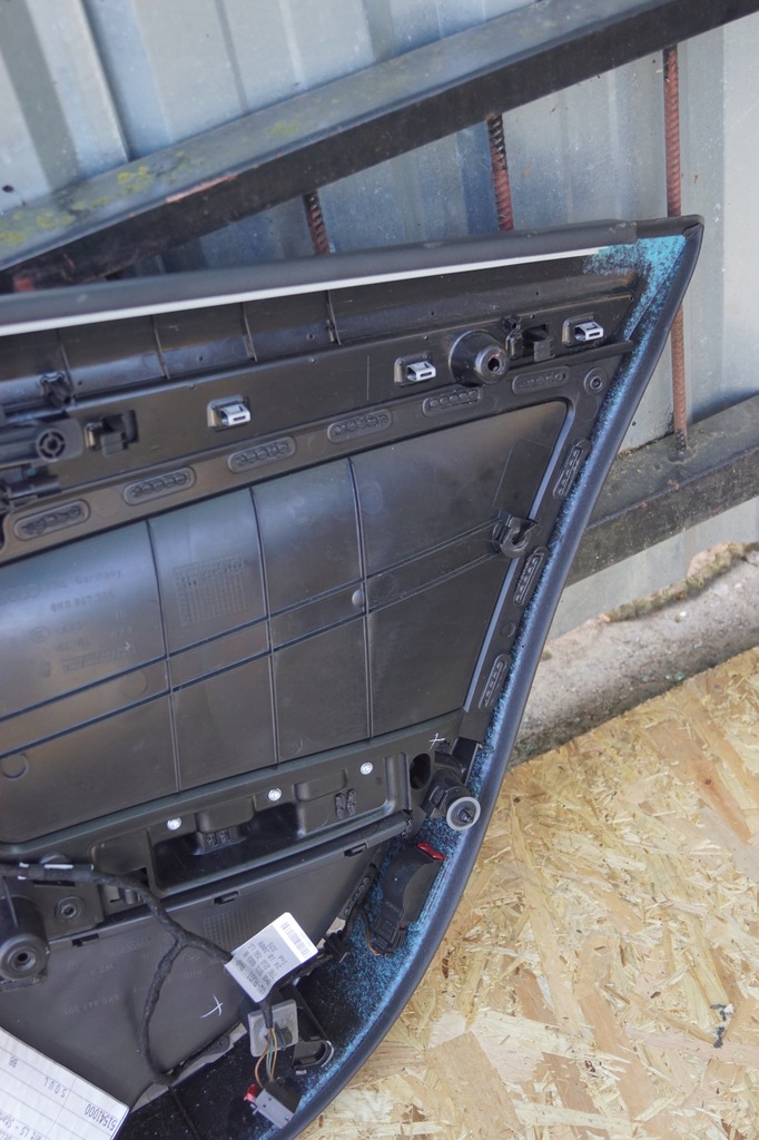 фото №16, Обшивка дверь левый задняя audi a4 b8 s-line