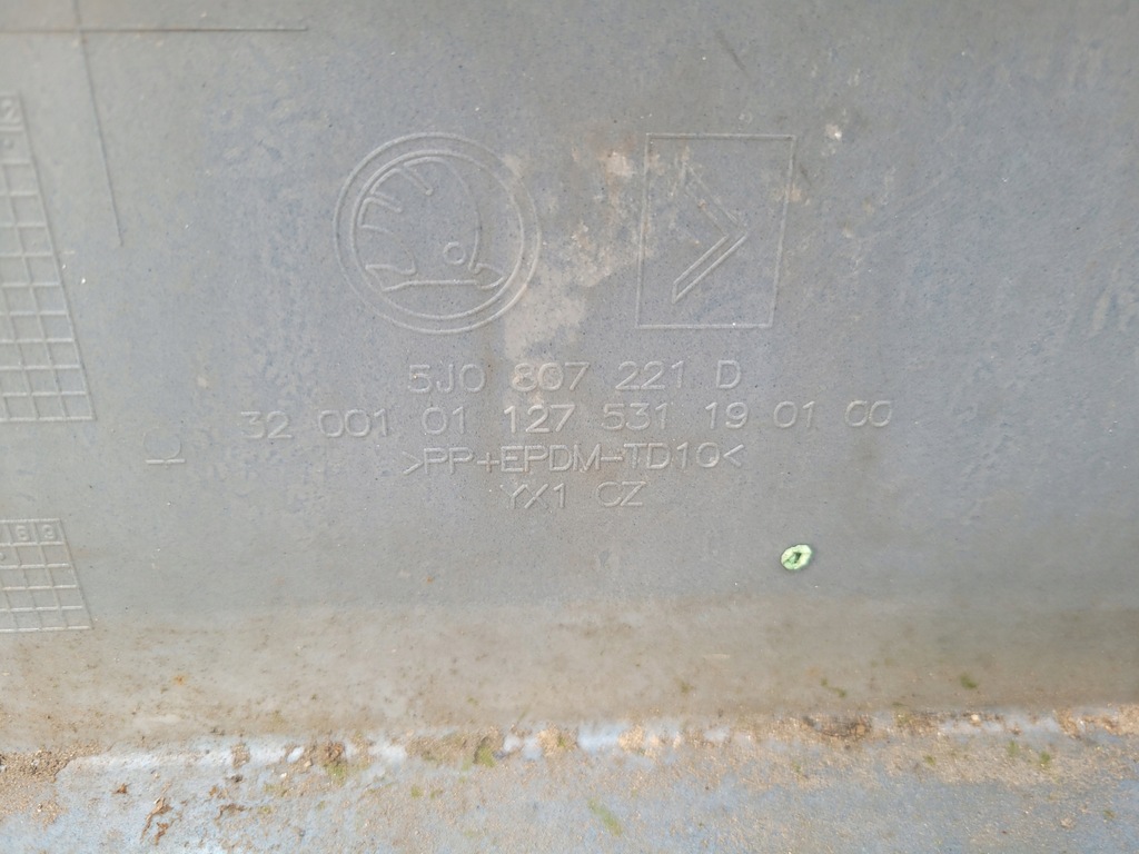 фото №13, Skoda fabia lift 2 ii 5j roomster 10-14 бампер передний перед