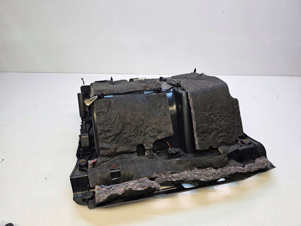 фото №9, Бардачок пассажира audi a3 8p lift 8p1857035g platinhell