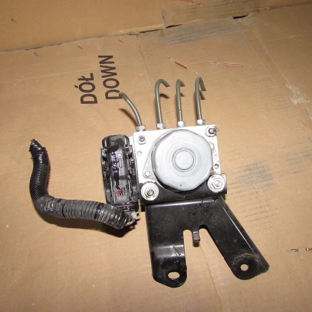 фото №1, Насос abs toyota aygo i