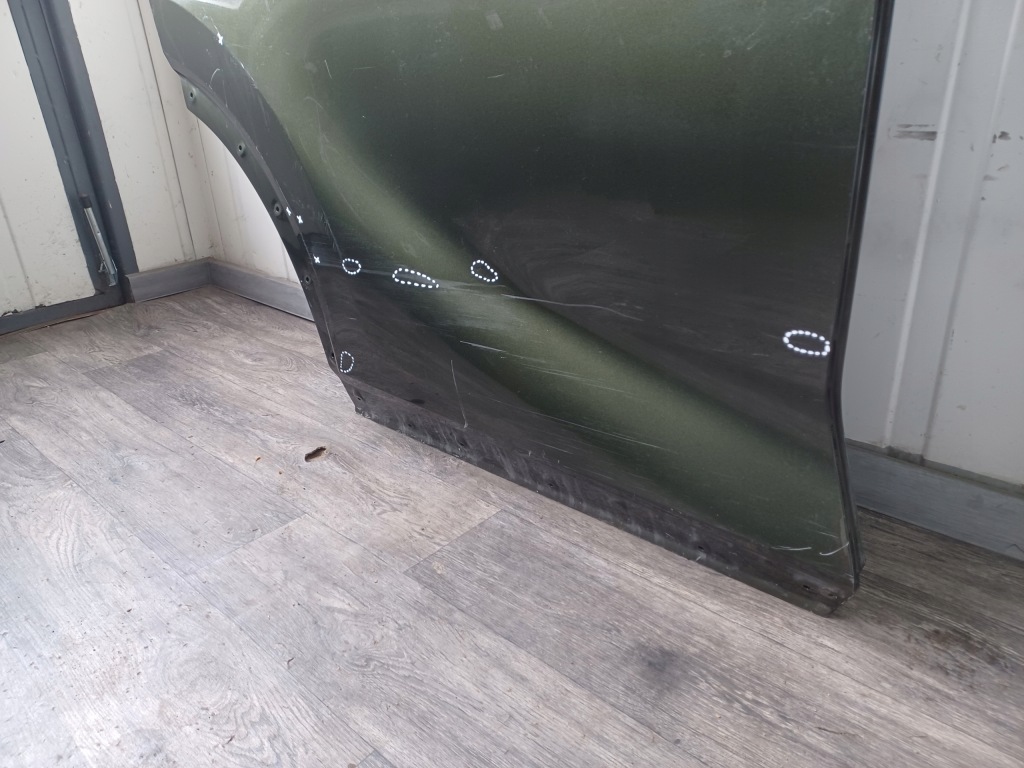 Дверь ----- lexus rx v 2022- ------ задние правое ---- в Украине