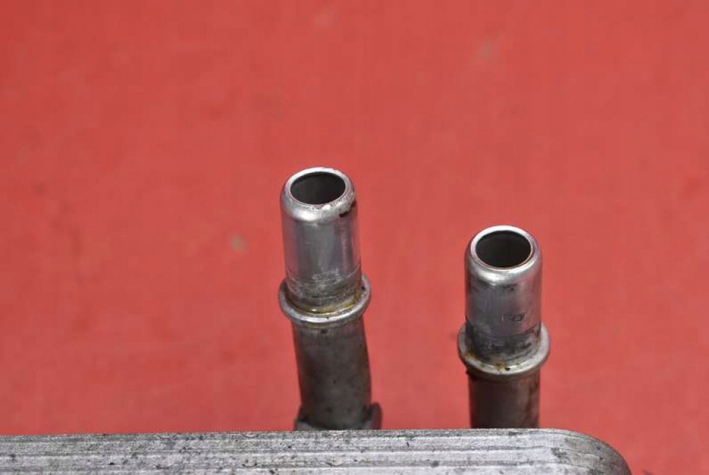 фото №6, Радиатор масла коробки 7534896 bmw e63 4.8 v8 367 km 03-07