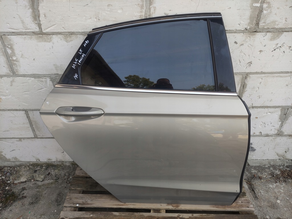 фото №1, Ford mondeo mk5 hb / fusion sedan двері праве задні задня правий