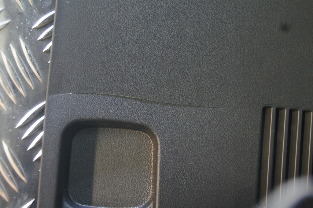 фото №8, Kia ev6 обшивка багажника лівий