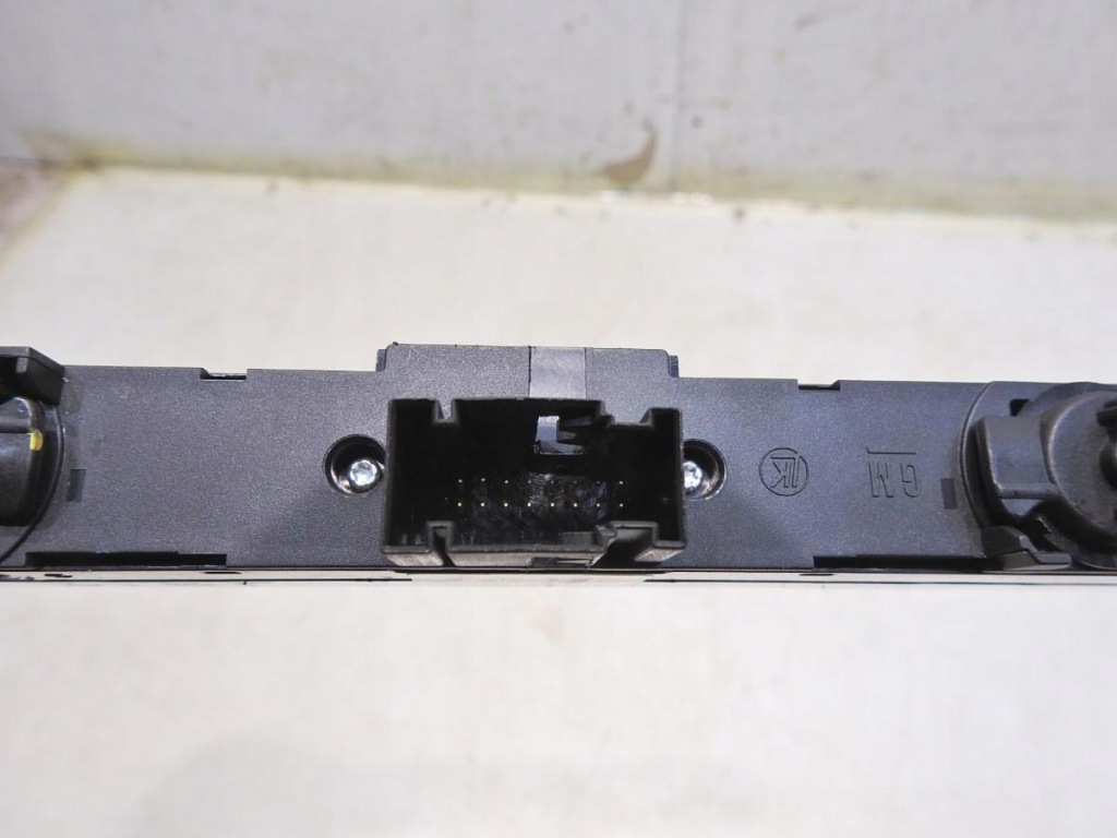 фото №3, Переключатель аварийных opel astra iii lift