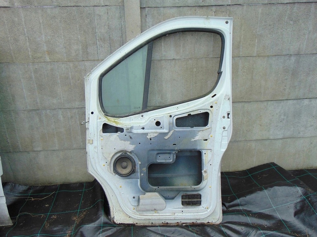 фото №9, Дверь правый перед vivaro trafic primastar