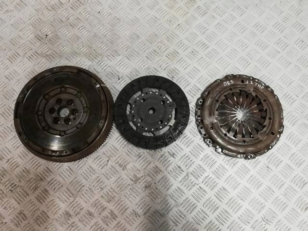 фото №1, Зчеплення колесо двомасовий citroen ds3 1.2 thp