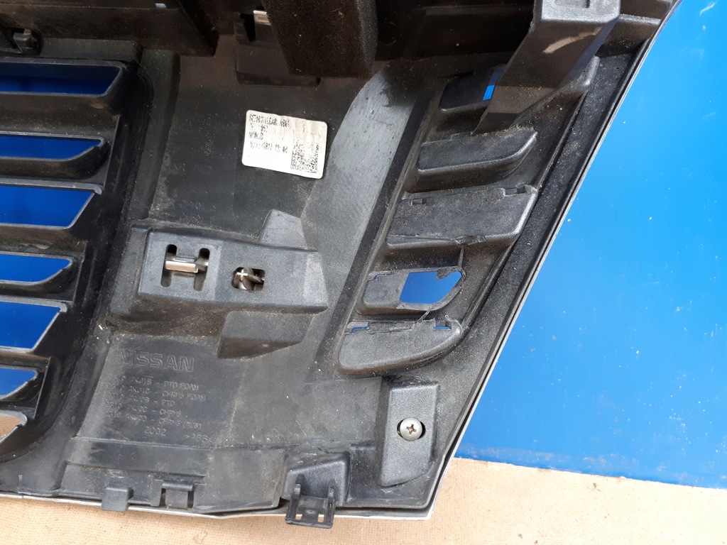 фото №12, Nissan navara np300 2015- 15- решётка радиатора решётка радиатора перед