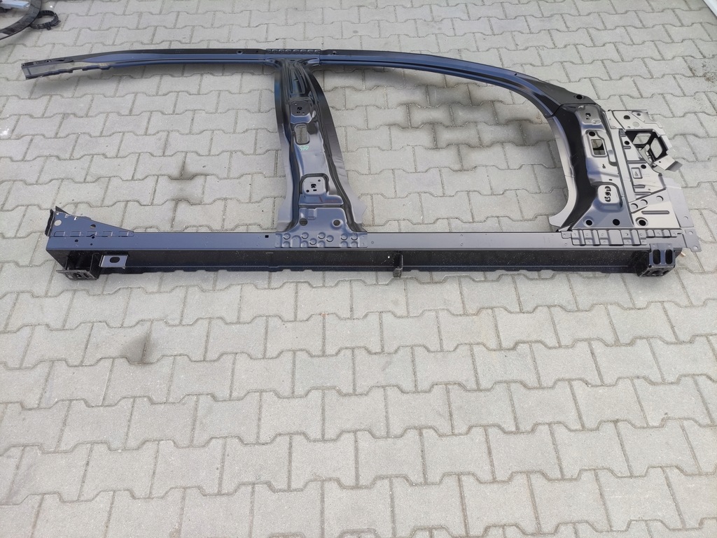 фото №1, Рама четверть четверть обшивка bmw 7 g70