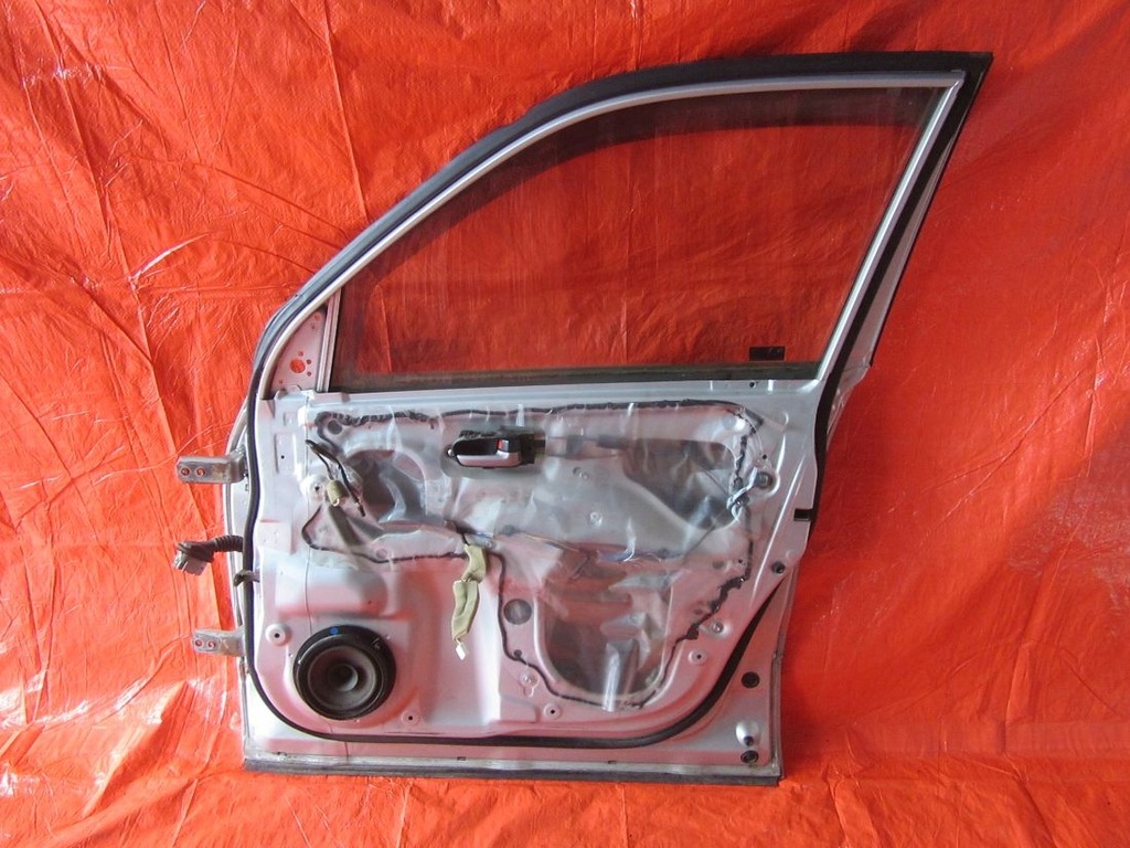 фото №7, Suzuki grand vitara ii 2007 двері праве перед kpl