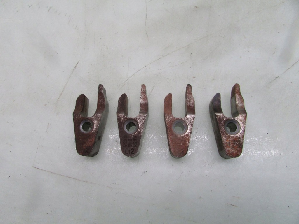 фото №1, Q30 2.2d 16r кріплення вприску кронштейн кронштейн