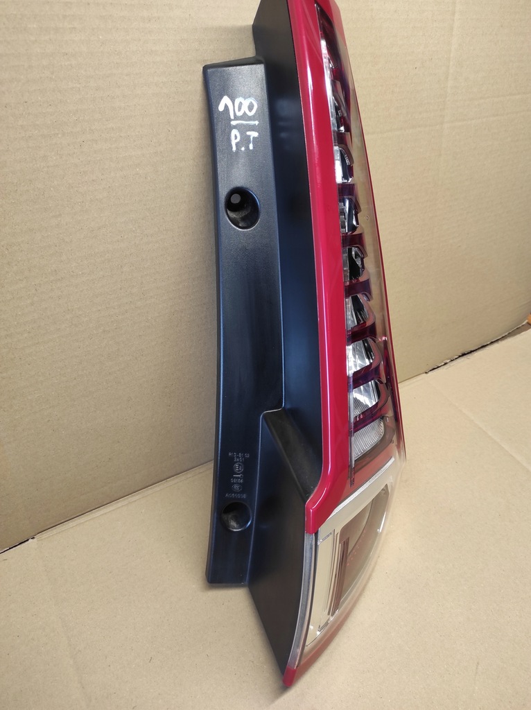 фото №5, Лампа правая задняя renault scenic iii 265500013r