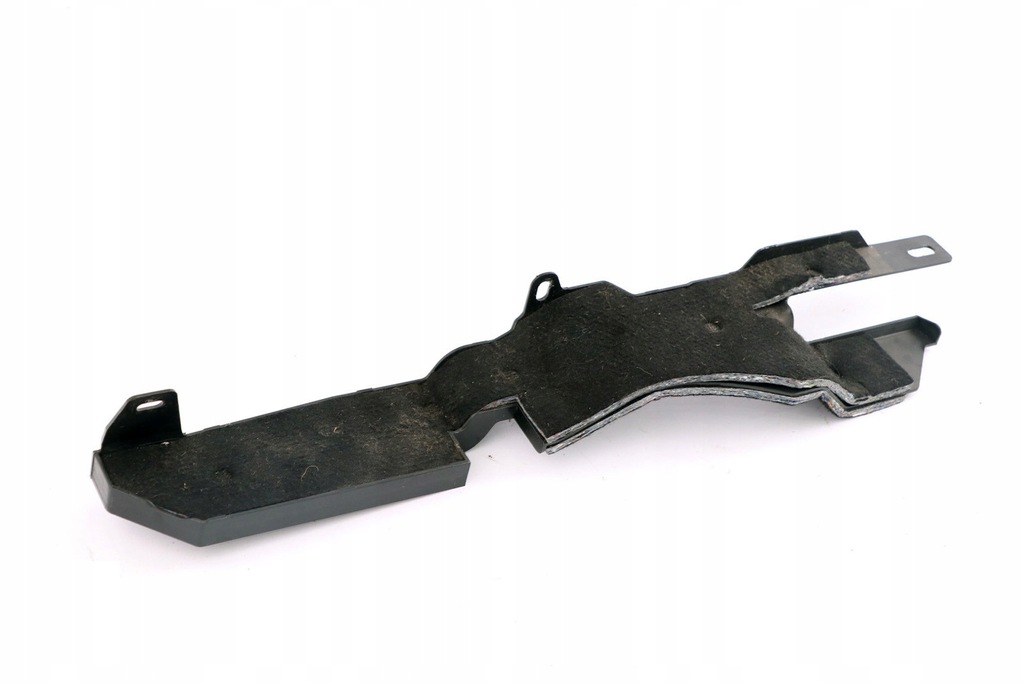 фото №12, Bmw e83 x3 ізоляція шумоізоляція обшивка багажника