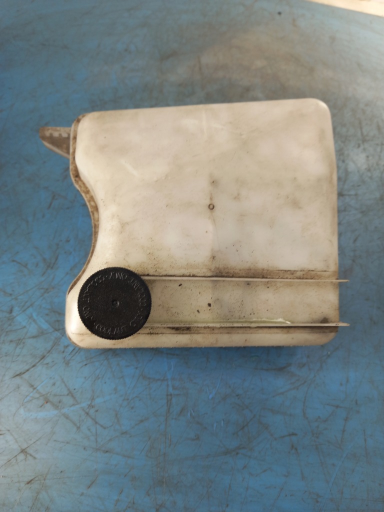 фото №1, Бачок рідина радіатор. mazda 5 1.8b 05r